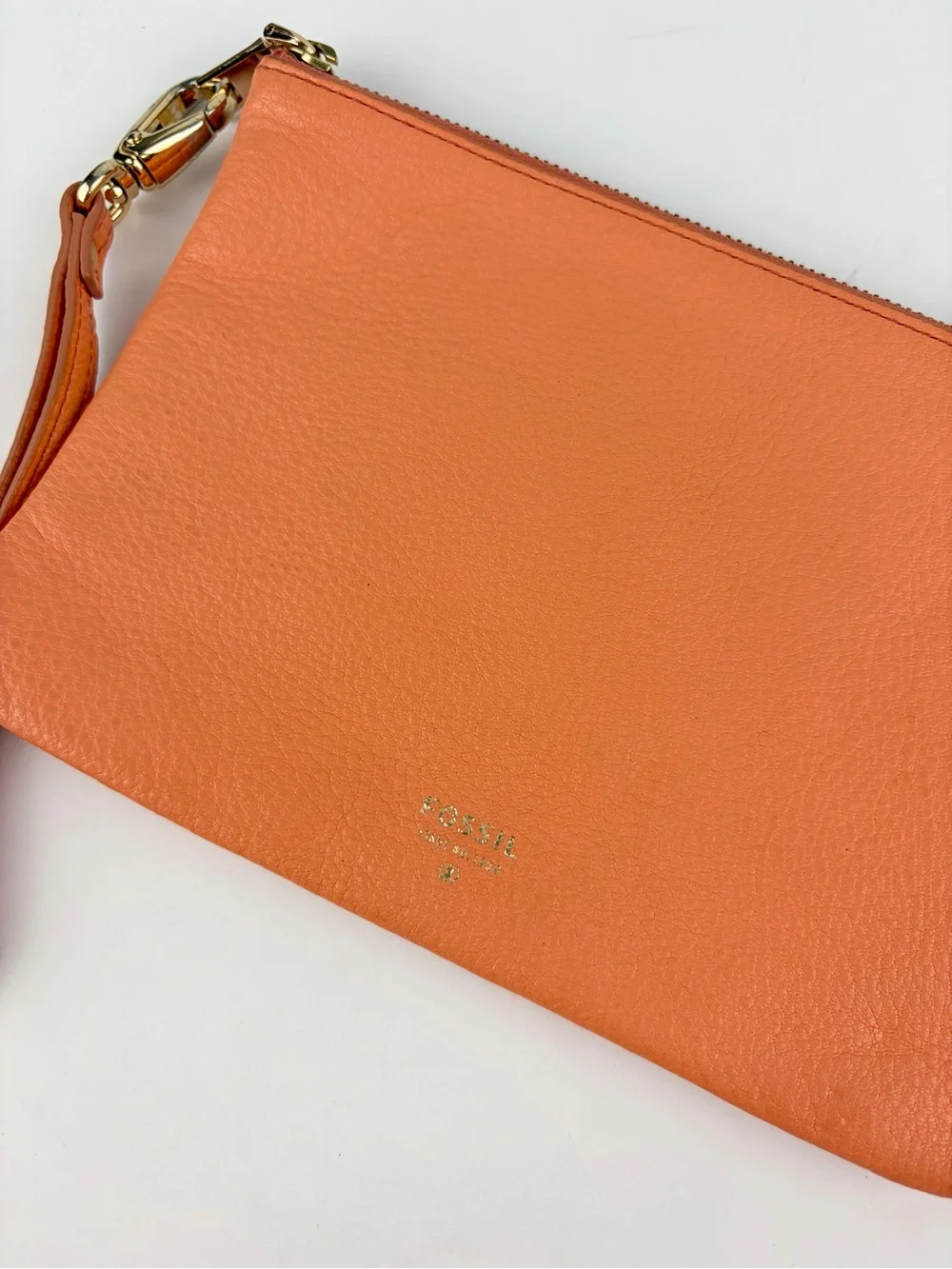 Fossil Cowhide Leather Coral Pink Wristlet Clutch Wallet Bag